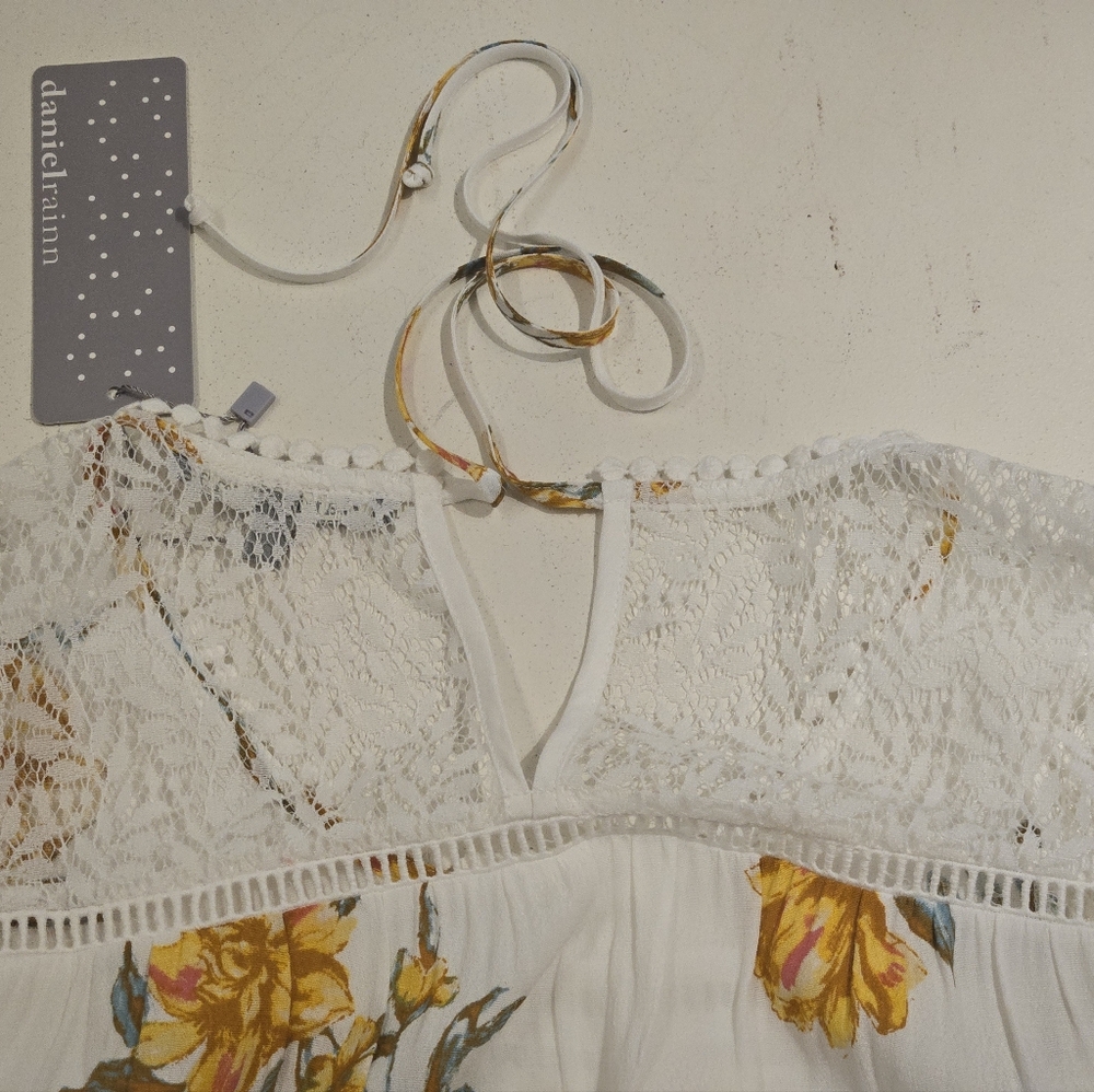 Daniel Raain White Yellow Flower Womens Top Cap Sleeve - Picture 4 of 5